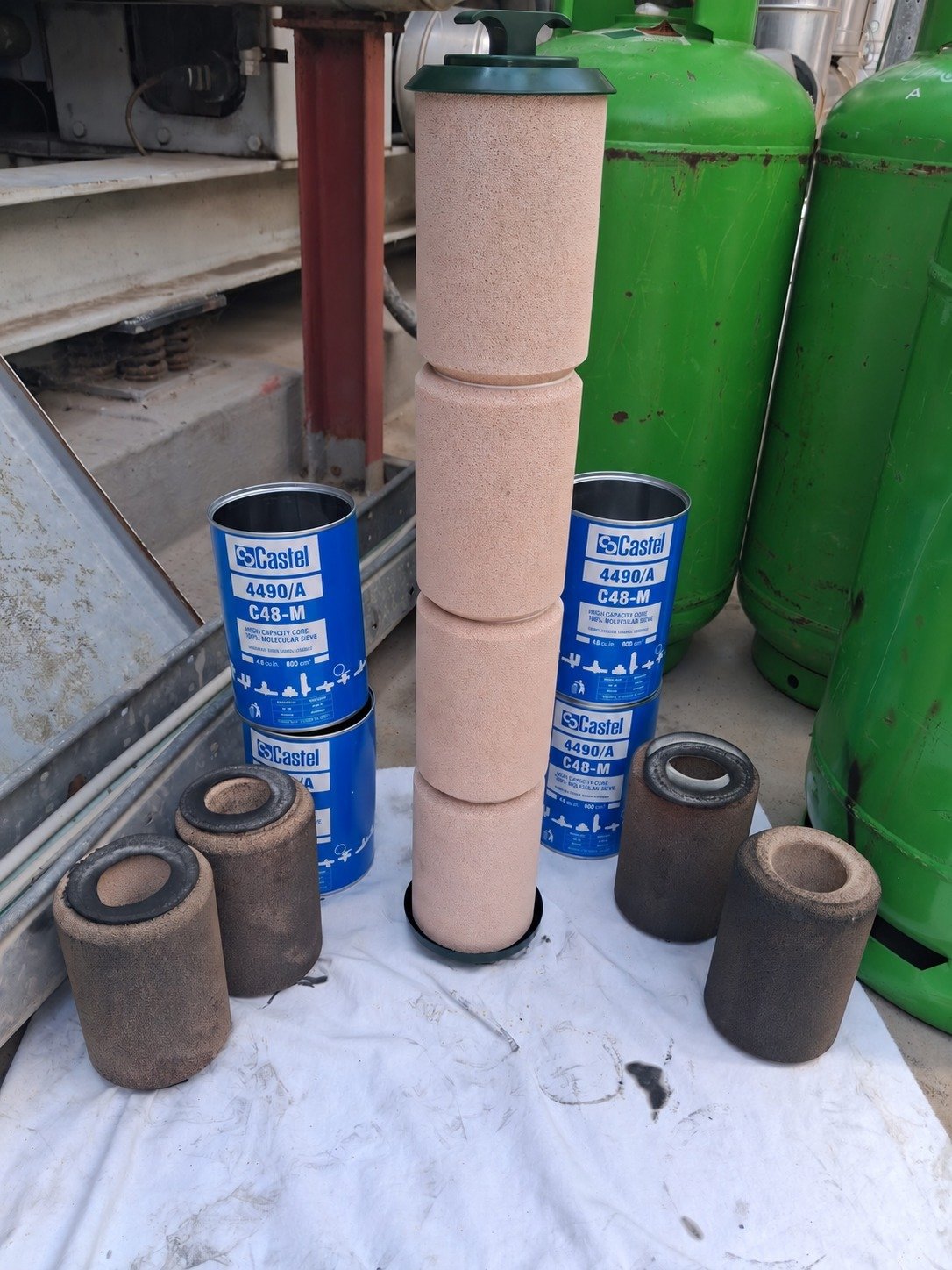 Reemplazo de bloques de filtros deshidratadores Castel para refrigeración industrial